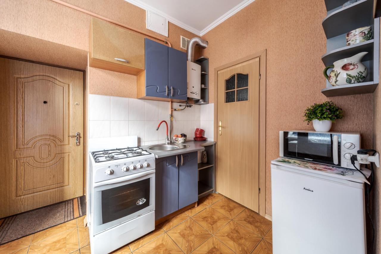 Central Apartments Rynok Lviv Luaran gambar